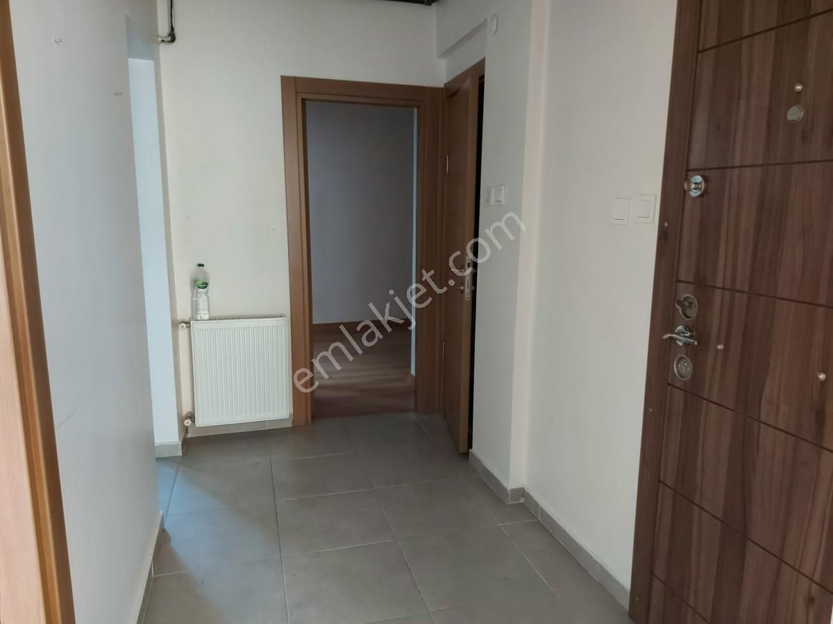 Beşiktaş Merkezde Metro, Sahile Çok Yakın Sıfır Ayarında Daire - Görsel 4