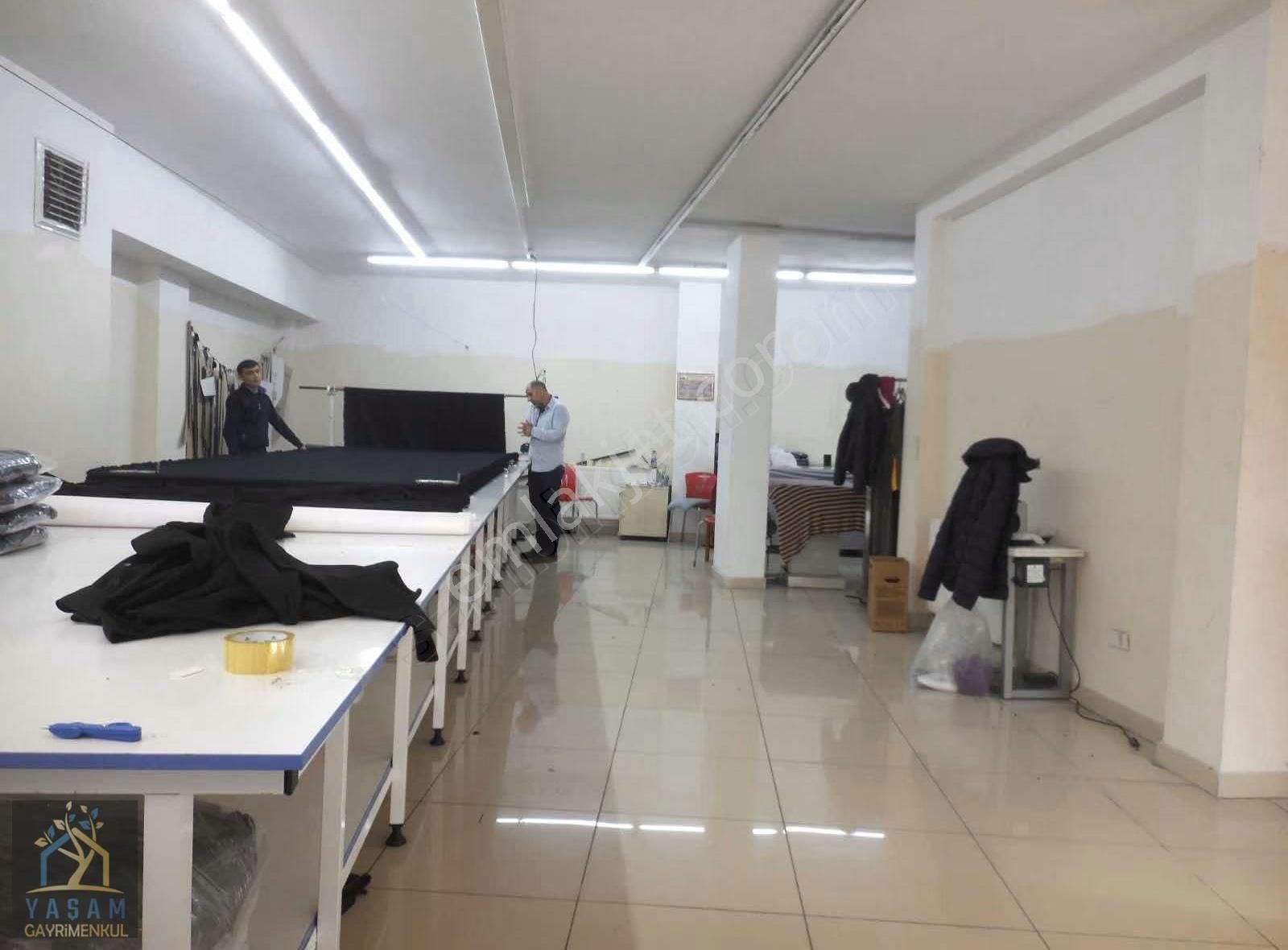 Yaşam Dan Bağcılar Yenigün Mah 180 M² İskanlı Depolu Dükkan - Görsel 5