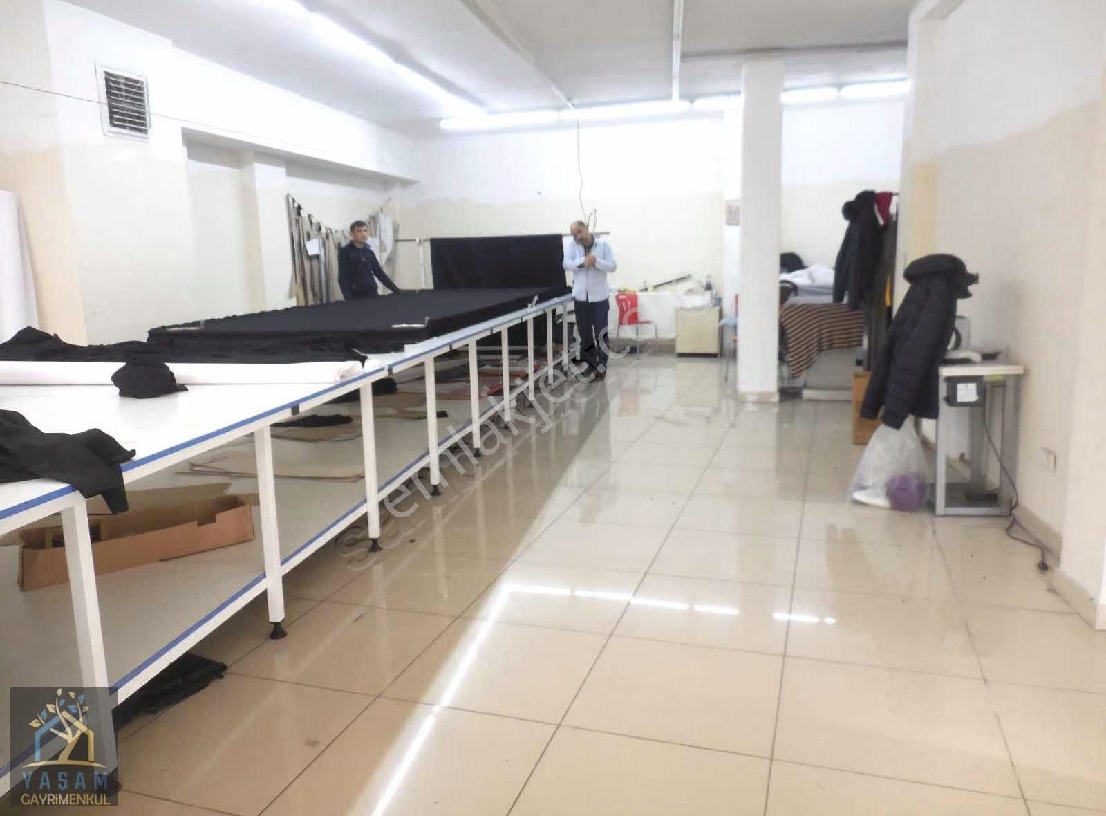 Yaşam Dan Bağcılar Yenigün Mah 180 M² İskanlı Depolu Dükkan - Görsel 2