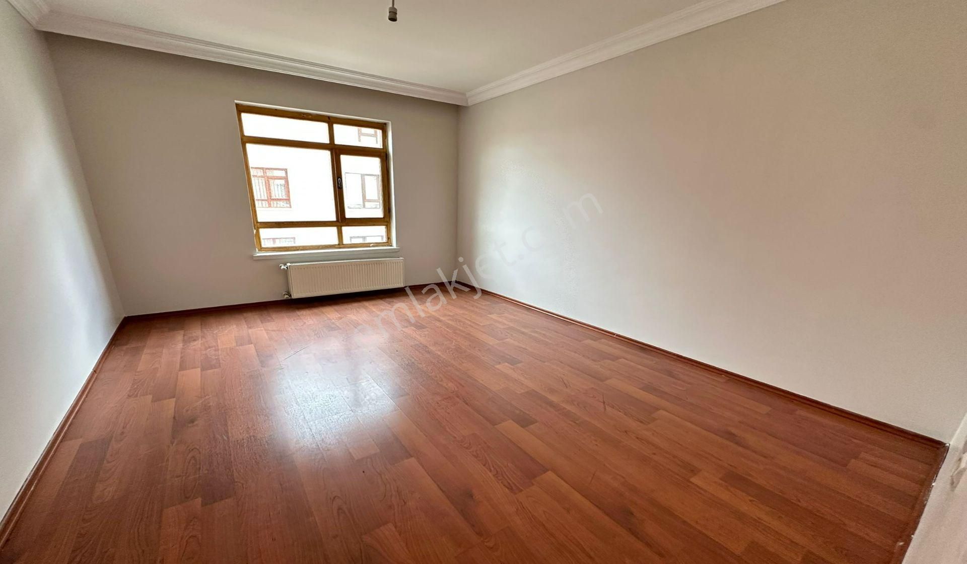İncirlide Refiksaydam Cadde Kat Konumunda 3+1 Bağımsız Balkonlu - Görsel 15