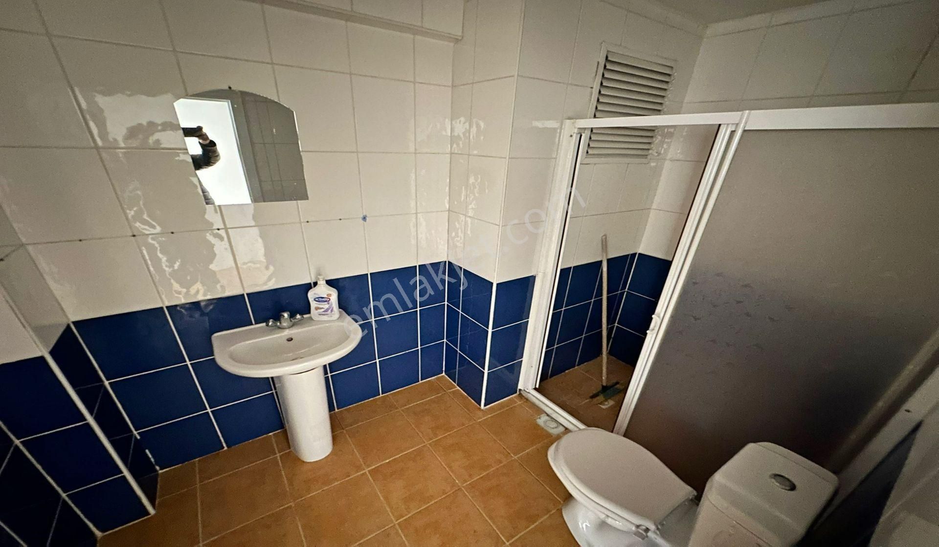 İncirlide Refiksaydam Cadde Kat Konumunda 3+1 Bağımsız Balkonlu - Görsel 26