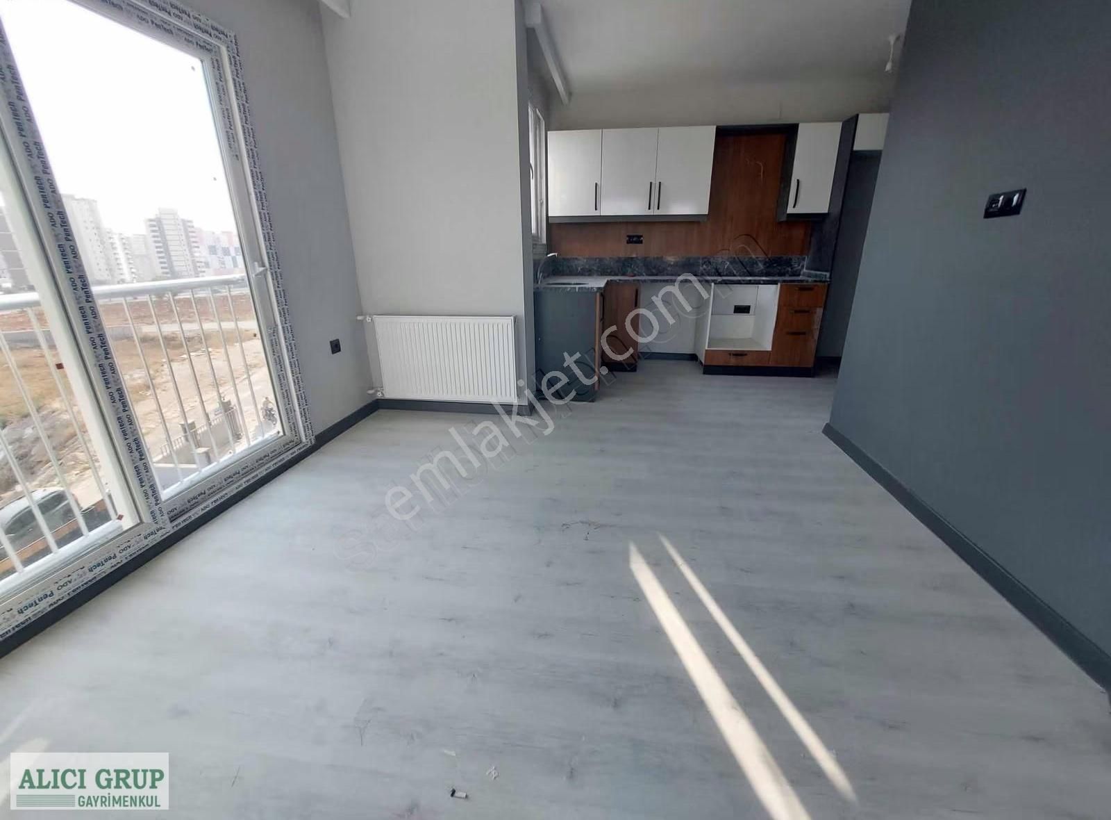 #stad Yakını Hasarsız Kat Mülkiyetli Satılık 2+1 Daire - Görsel 12