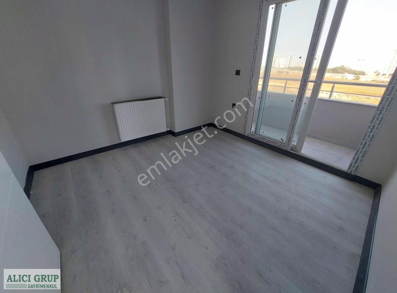 #stad Yakını Hasarsız Kat Mülkiyetli Satılık 2+1 Daire - Görsel 9