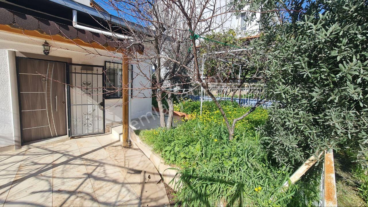 İzmir Özdere Çukuraltı Mahallesi Aksoy Sitesinde Satılık Villa - Görsel 13