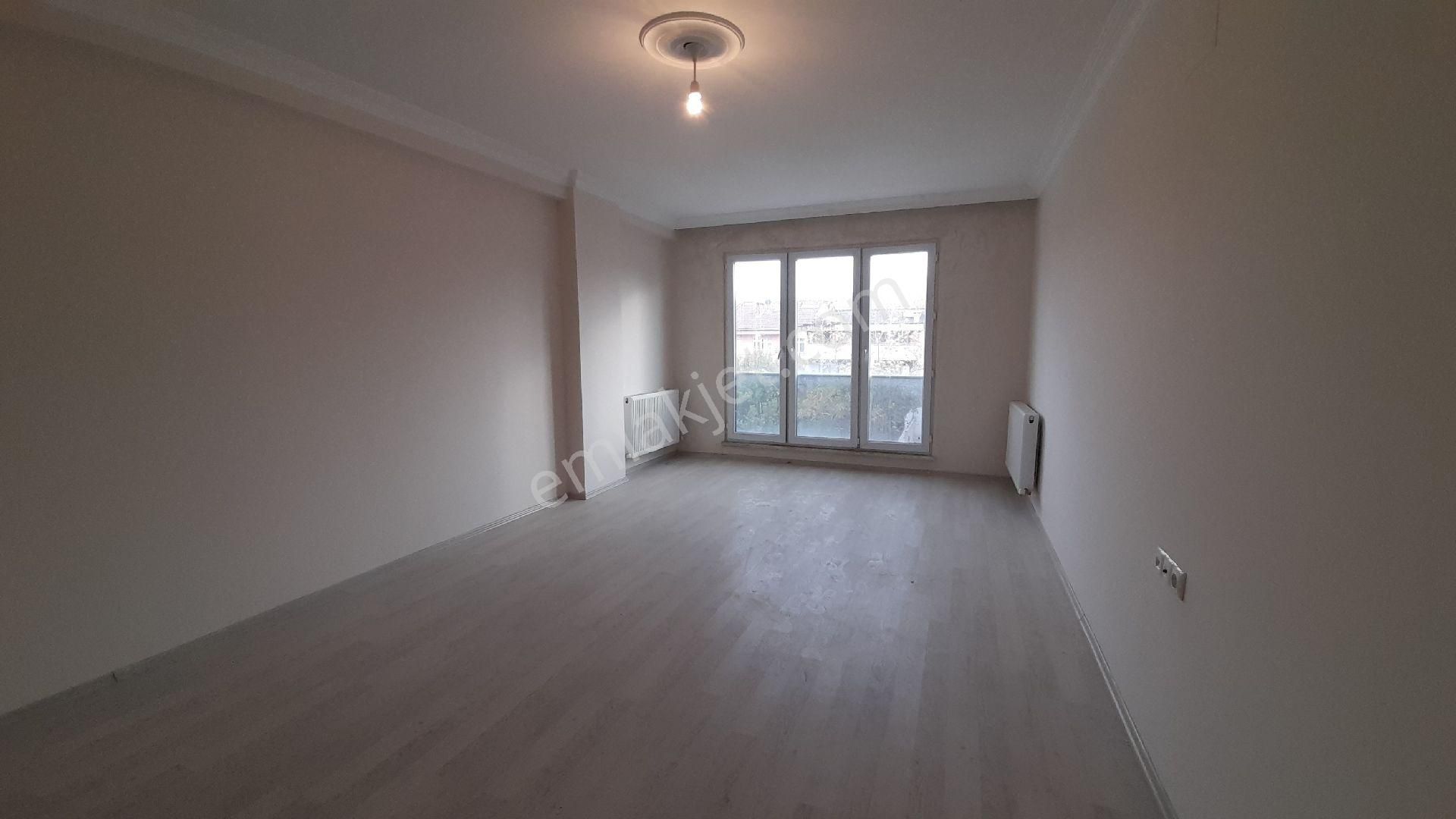 Rt Safirden İnegöl'de İki Aileye Uygun Dubleks Daire - Görsel 11