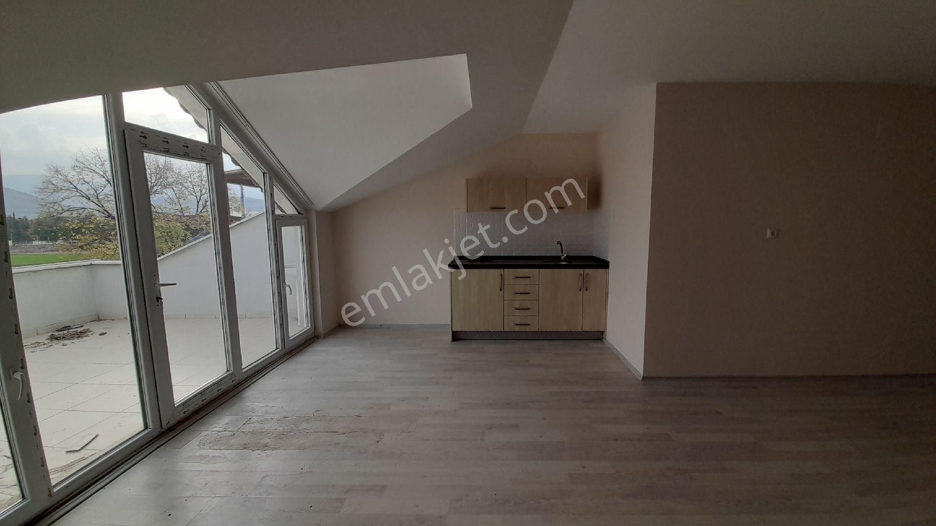 Rt Safirden İnegöl'de İki Aileye Uygun Dubleks Daire - Görsel 29