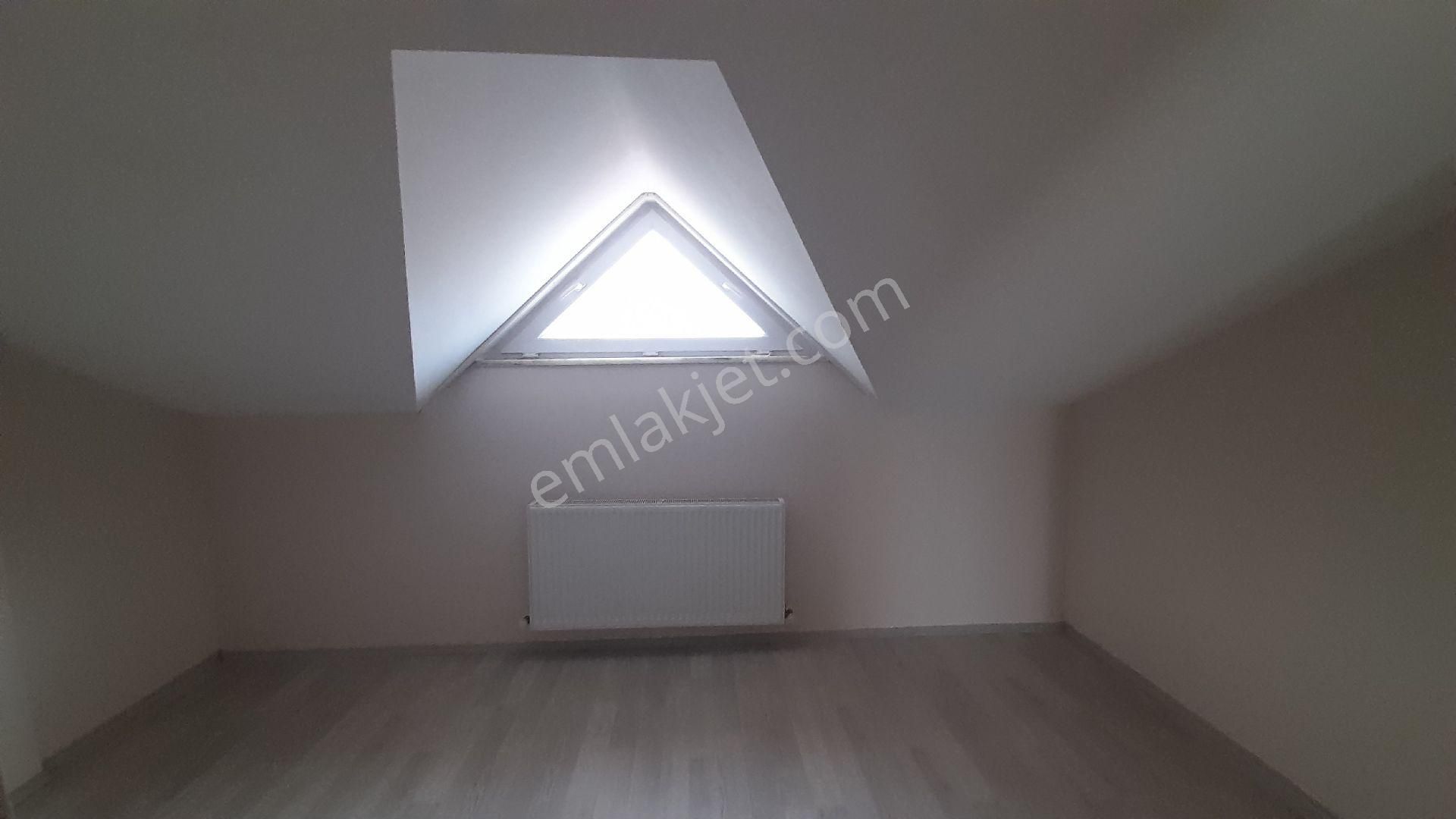 Rt Safirden İnegöl'de İki Aileye Uygun Dubleks Daire - Görsel 24