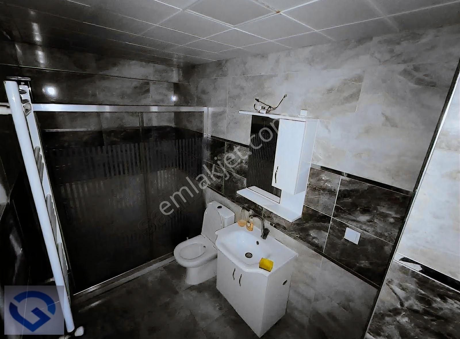 Çiğli Uğur Mumcu Mah. Kapalı Mutfak 3+1 Kiralık Daire - Görsel 2