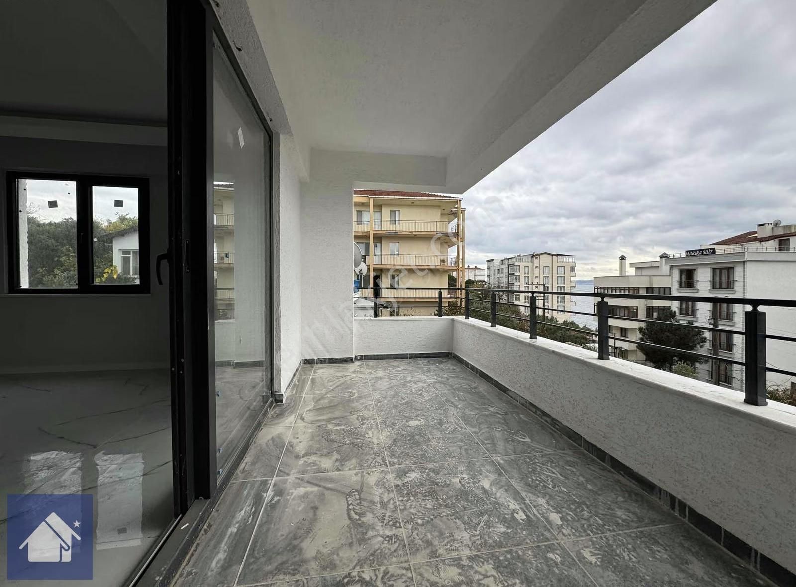 *yiğit Emlak Armutlu'dan*denize Çok Yakın Ultra Lüks 2+1 Daire - Görsel 21