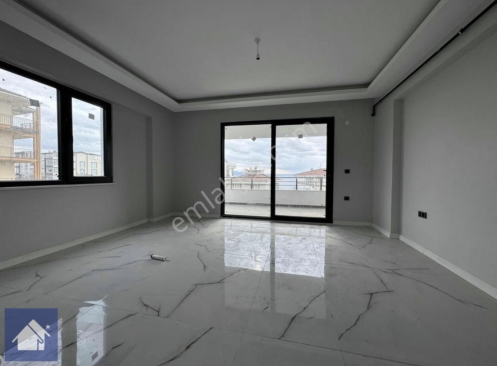 *yiğit Emlak Armutlu'dan*denize Çok Yakın Ultra Lüks 2+1 Daire - Görsel 27