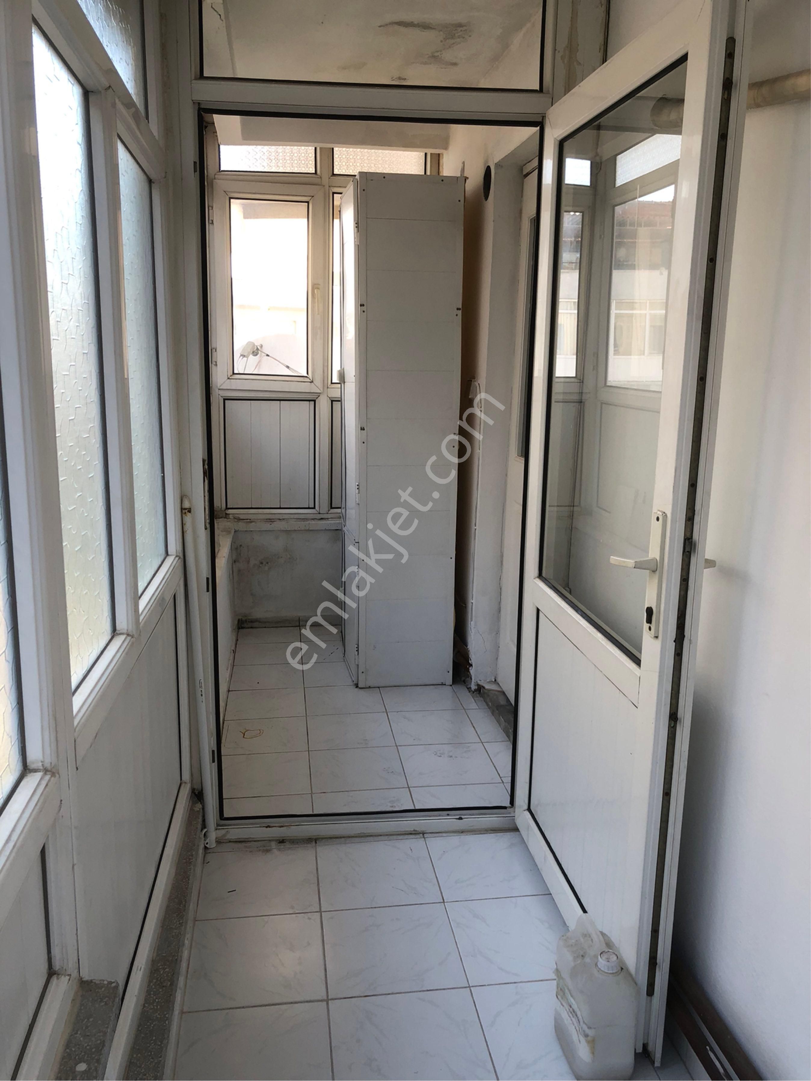 Kiralık 3+1 Kaloriferlidaire - Görsel 32