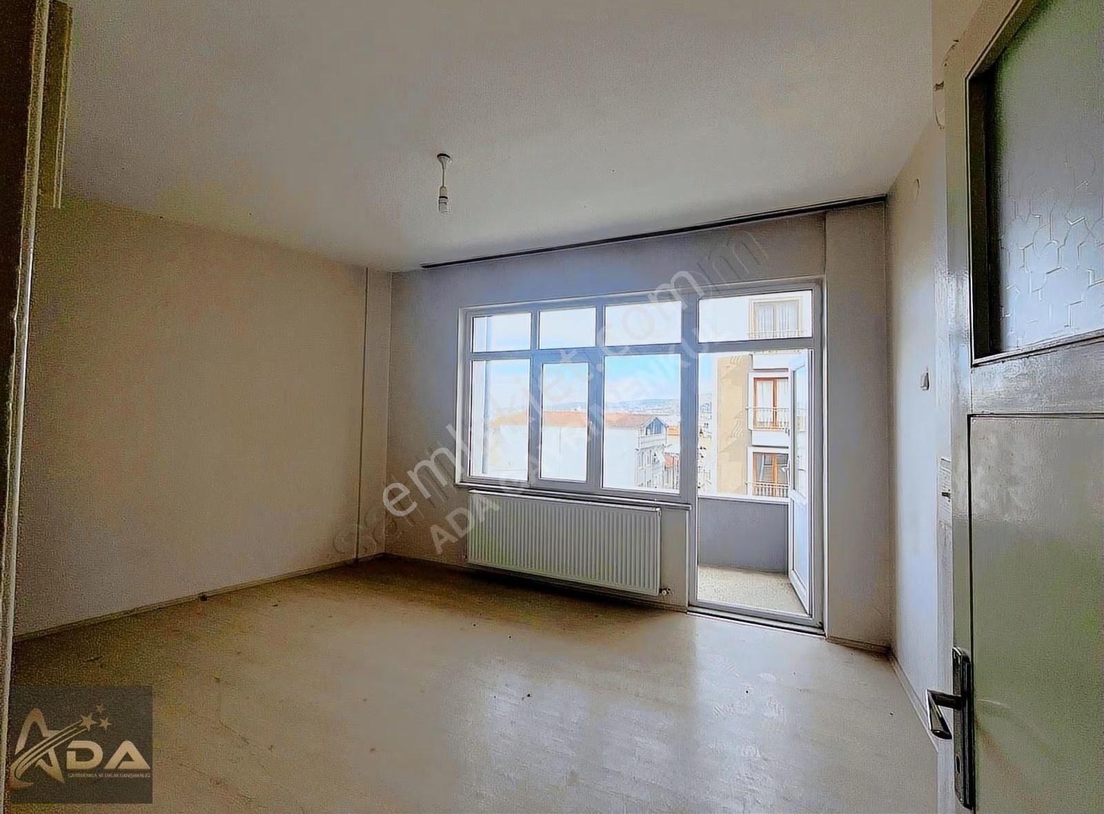 Ada Gayrimenkul'den Ana Cadde Üzerinde 2+1 Satılık Daire - Görsel 9