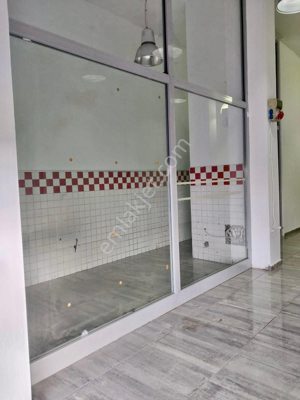 Pendik Köprüsü &metro Aksında Yatırımlık 185 M2 Satılık Dükkan - Görsel 22