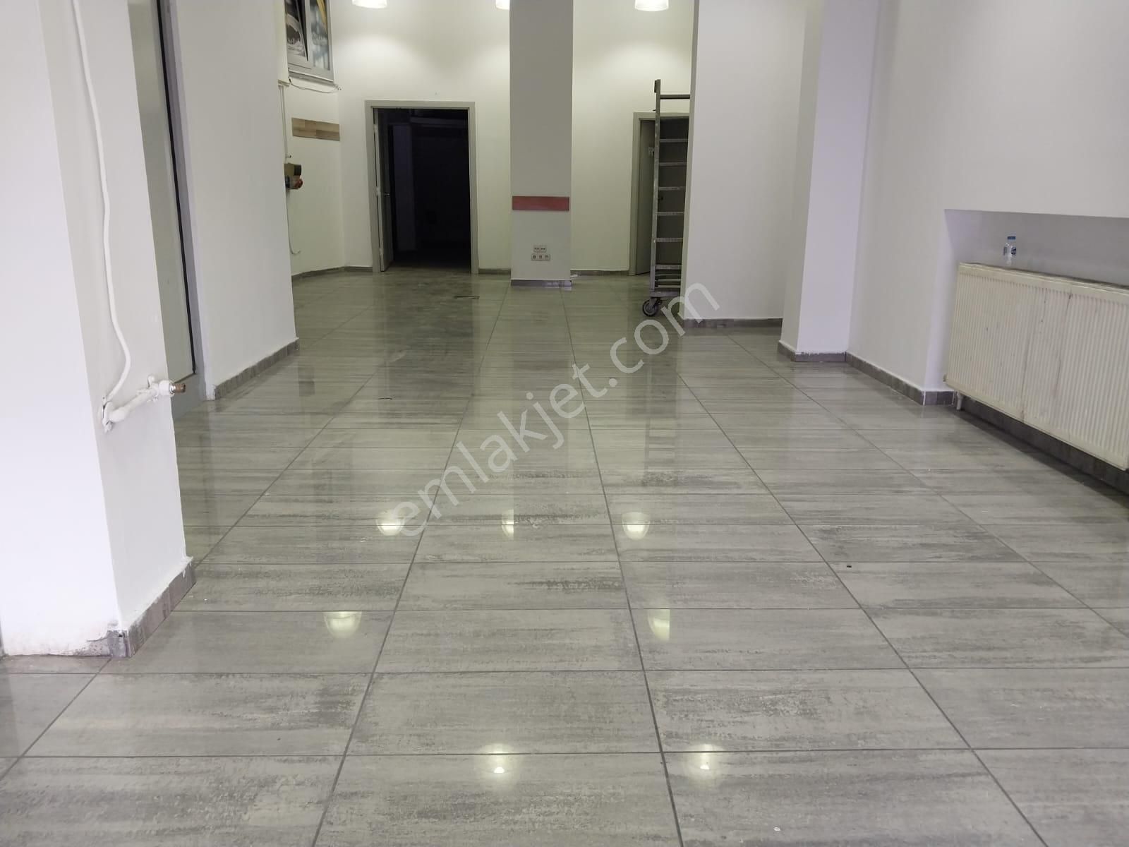 Pendik Köprüsü &metro Aksında Yatırımlık 185 M2 Satılık Dükkan - Görsel 21