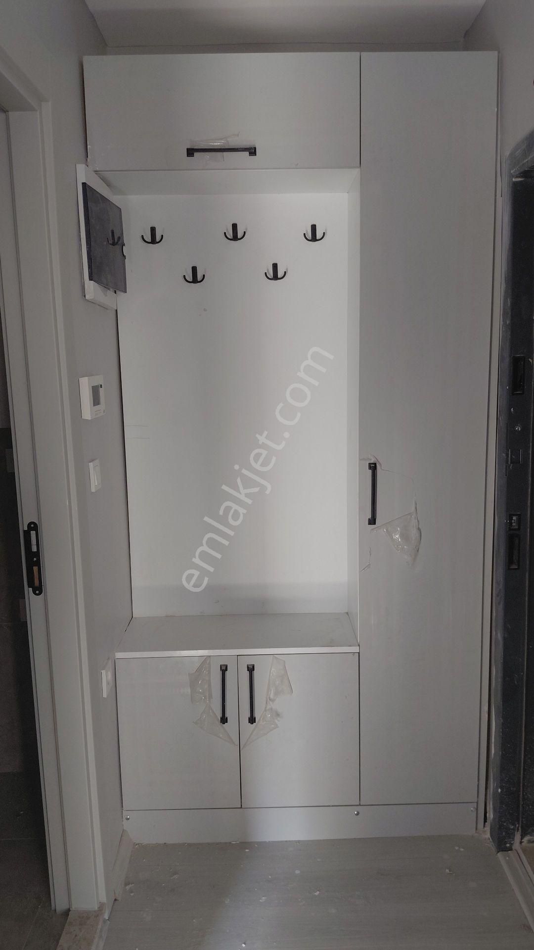 Buca Akıncılarda Kiralık 1+1 Doğalgazlı Asansörlü Sıfır Son Kat Dai - Görsel 2