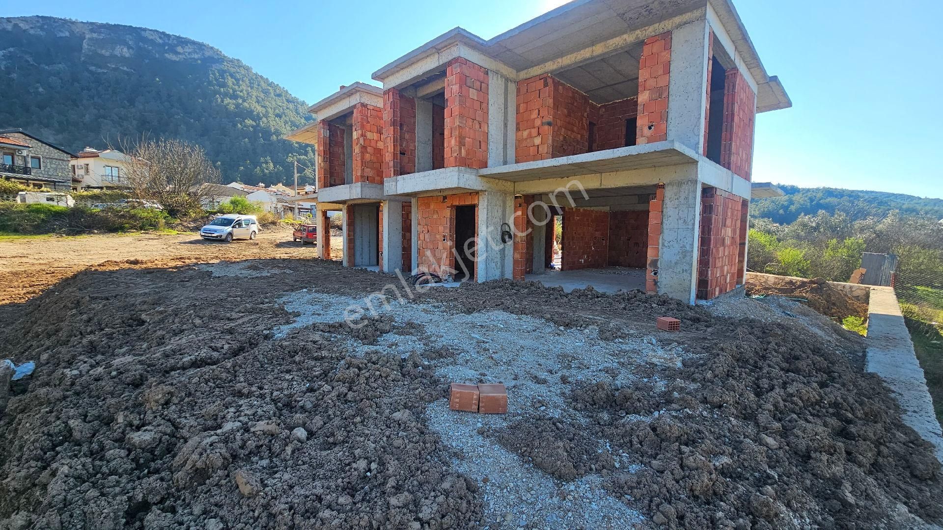 Ayb Gayrimenkulden Yeşilüzümlüde Projeden Lüks Villa - Görsel 9