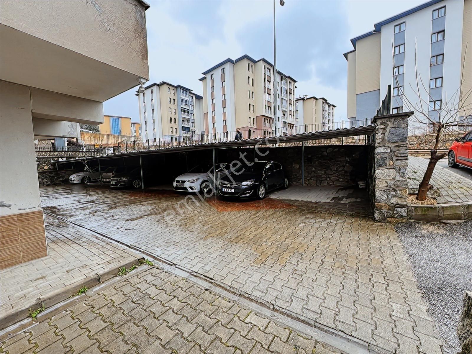 Megakent'ten Satılık Ferah Lüks Daire - Görsel 12