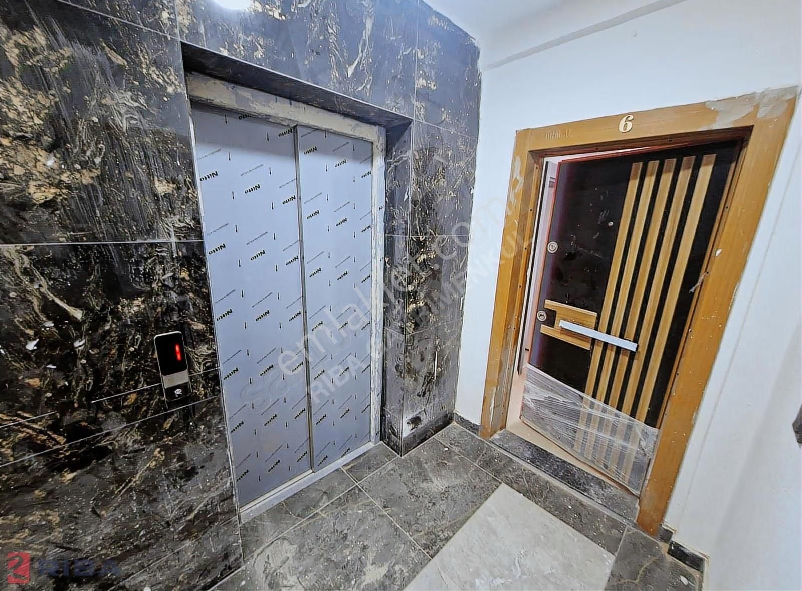 Sibel Oskanbaş'tan Geniş Ferah Havuzlu Sitede Daire - Görsel 14