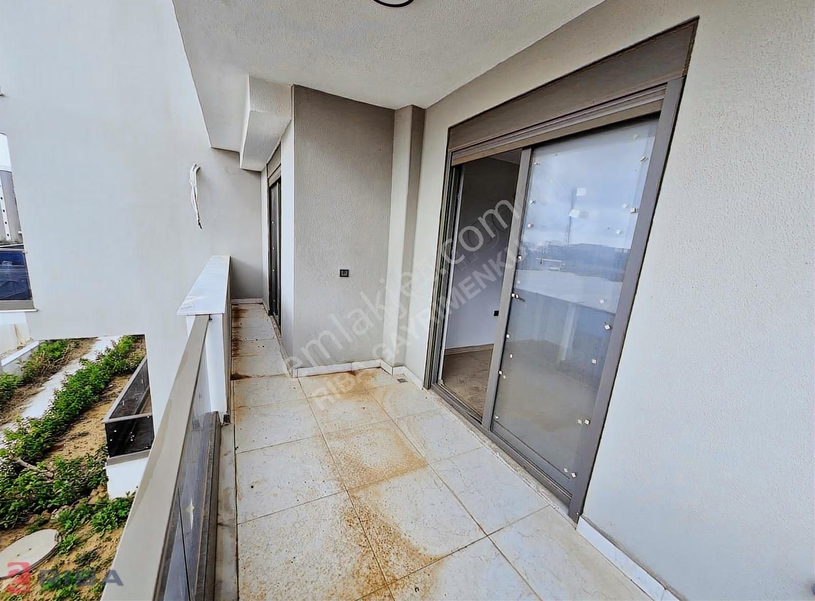 Sibel Oskanbaş'tan Geniş Ferah Havuzlu Sitede Daire - Görsel 6
