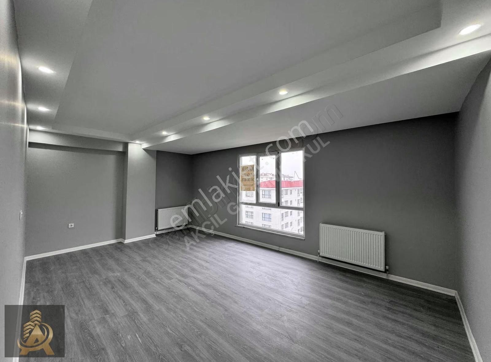 Akçil'den Kahveler Durağında Kiralık Sıfır 3+1 Oturuma Hazır