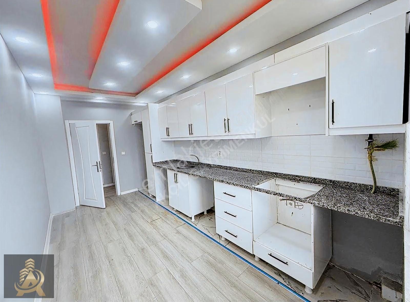 Akçil'den / Satılık 3+1 Daire İskanlı Kombili Oturuma Hazır - Görsel 23