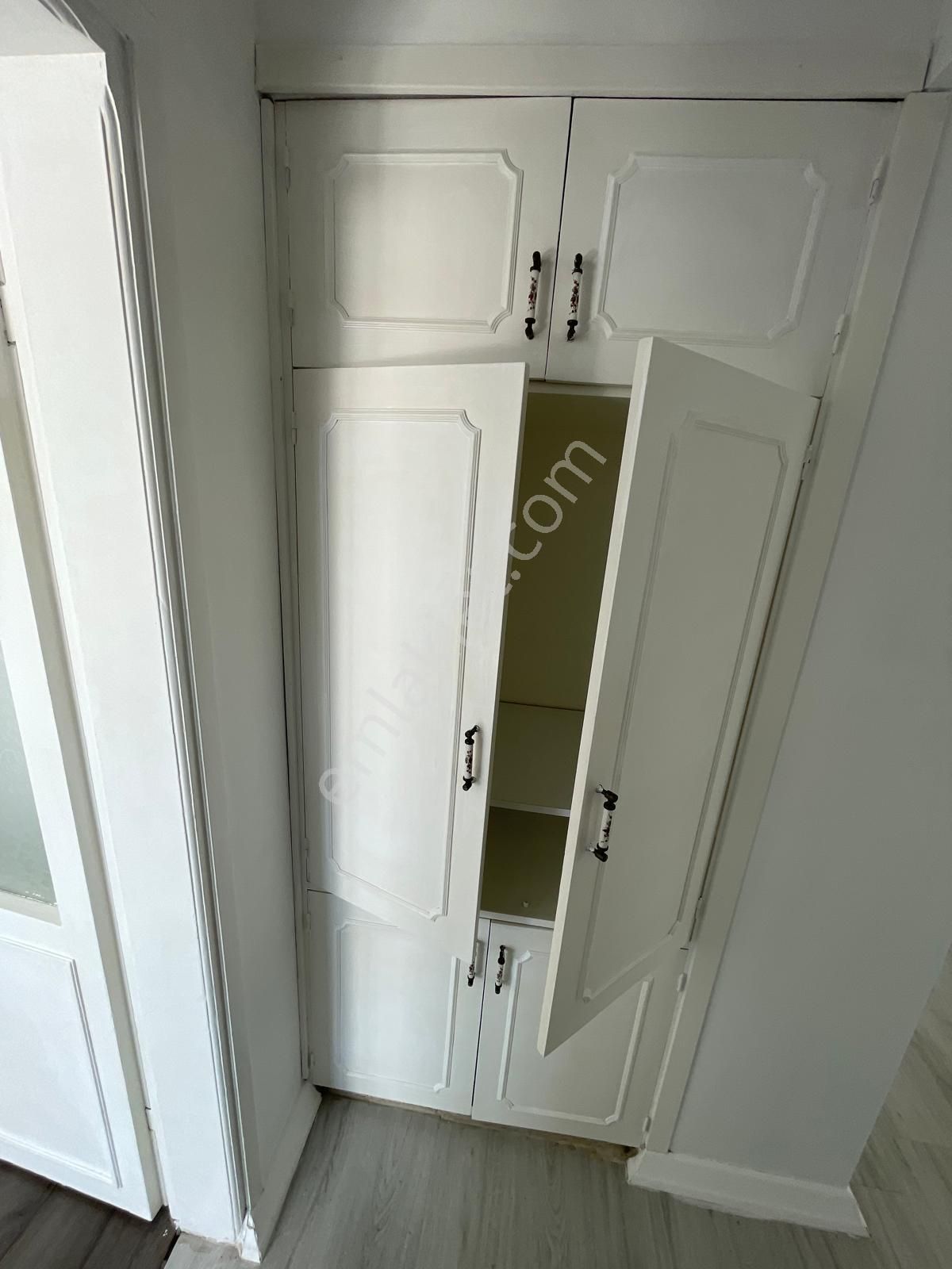 Turyap Çeşme Alaçatı Ağaçlı Yol Sakızlarda Kiralık 2+1 Daire - Görsel 22