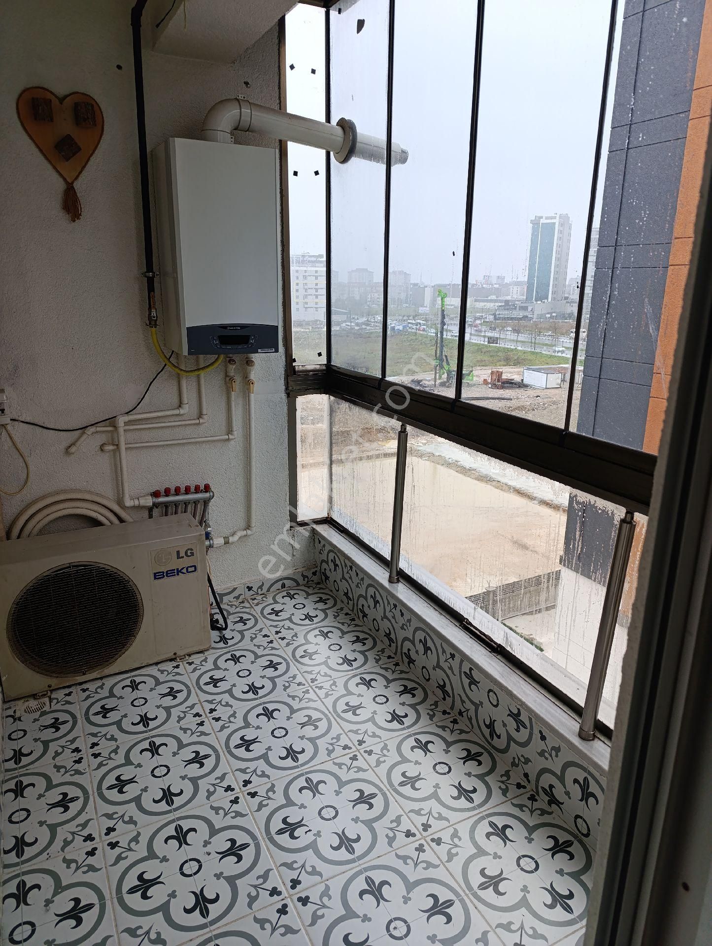 Sahibinden Site İçerisnde Güvenlkli Otoparklı Havuzlu 2+1 Daire - Görsel 3