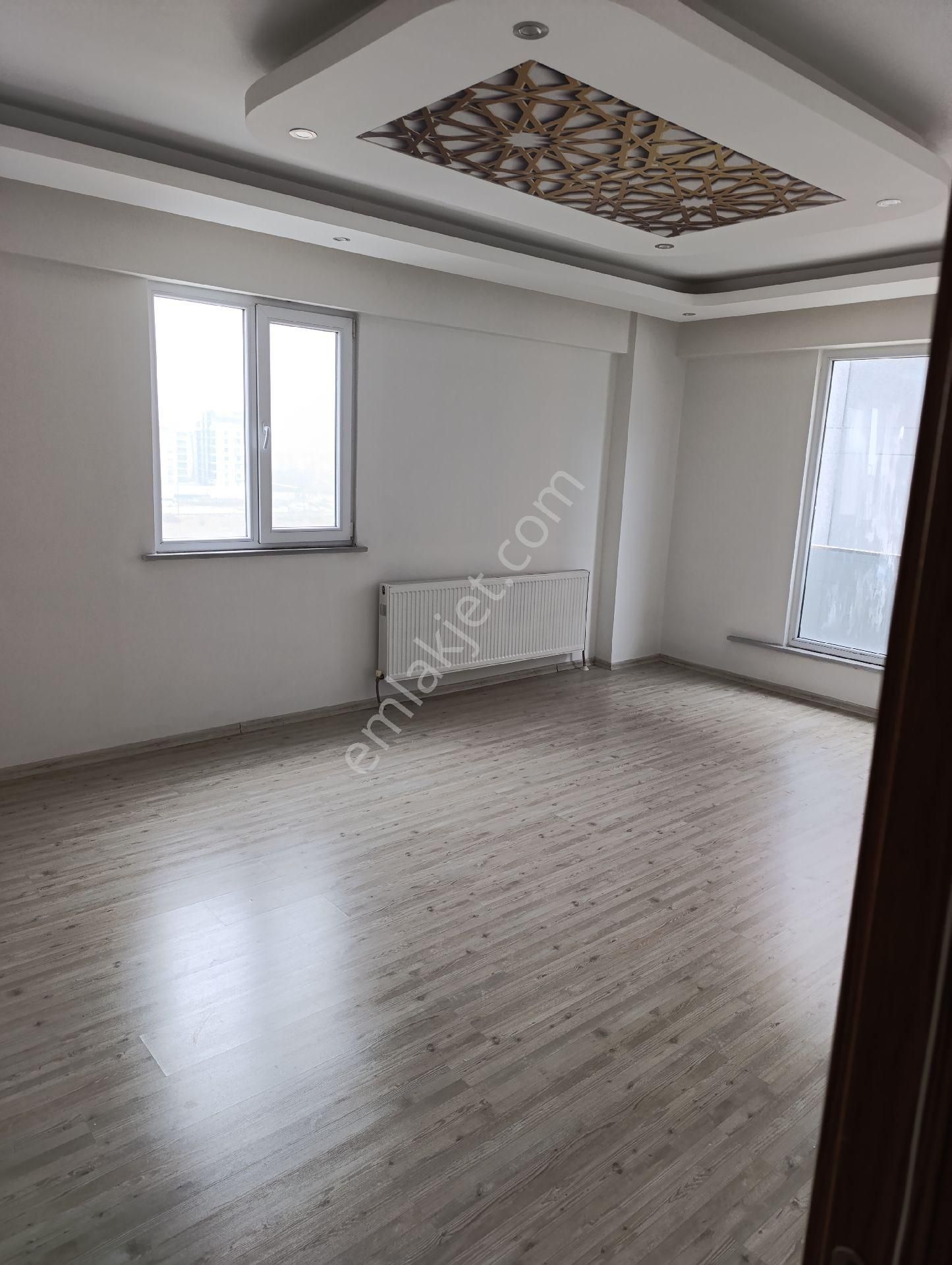 Sahibinden Site İçerisnde Güvenlkli Otoparklı Havuzlu 2+1 Daire - Görsel 12