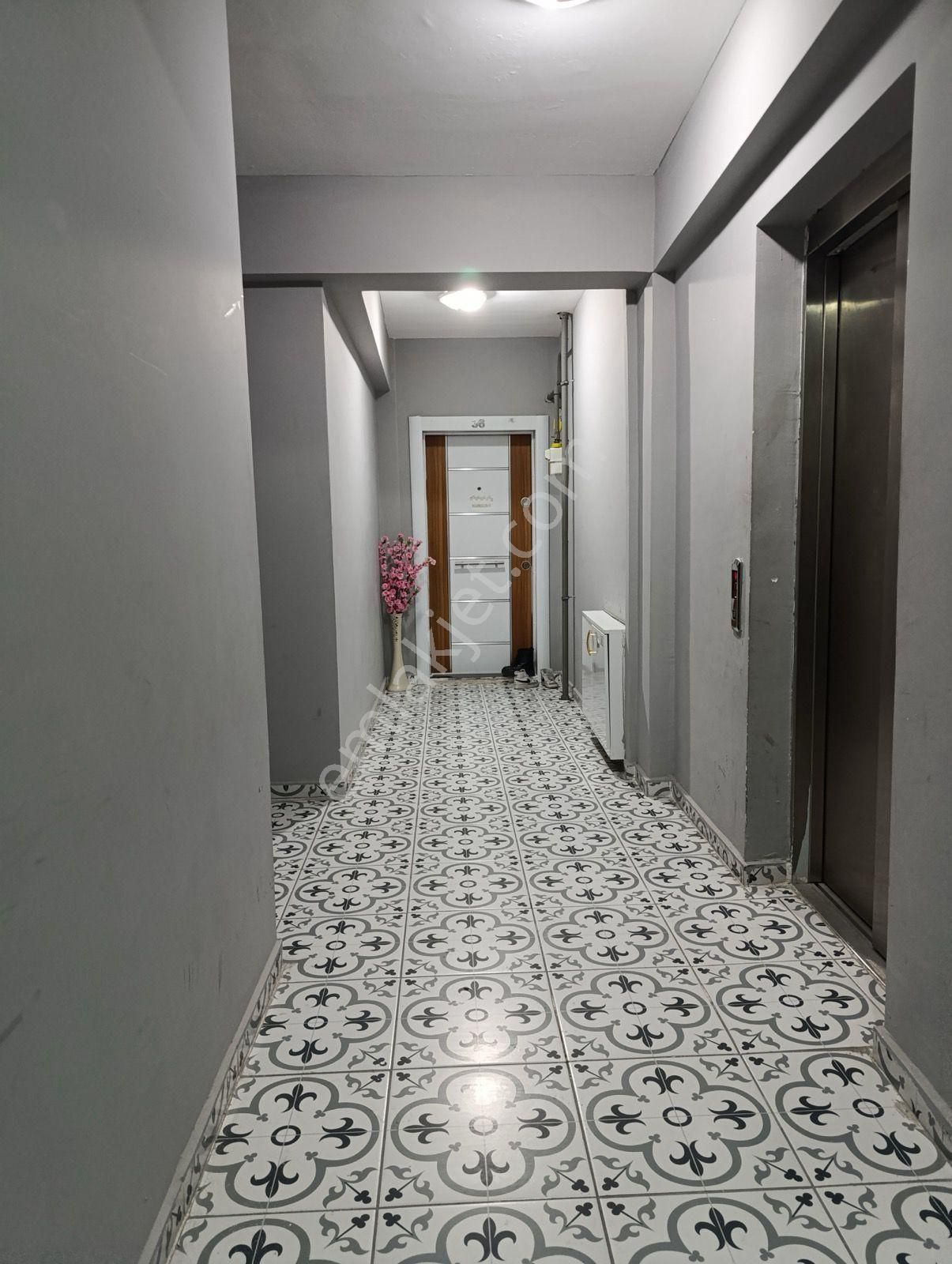 Sahibinden Site İçerisnde Güvenlkli Otoparklı Havuzlu 2+1 Daire - Görsel 20