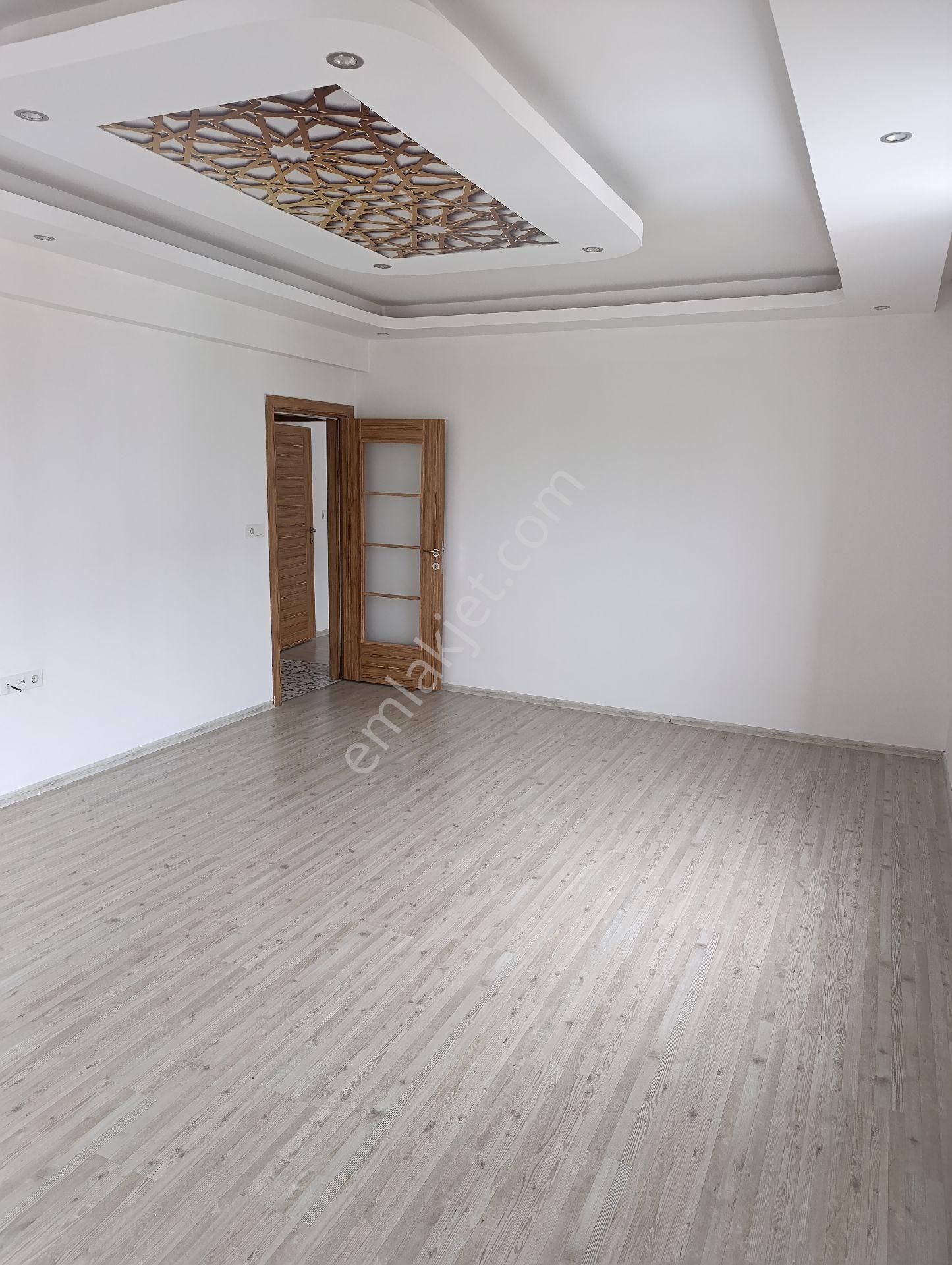 Sahibinden Site İçerisnde Güvenlkli Otoparklı Havuzlu 2+1 Daire - Görsel 14