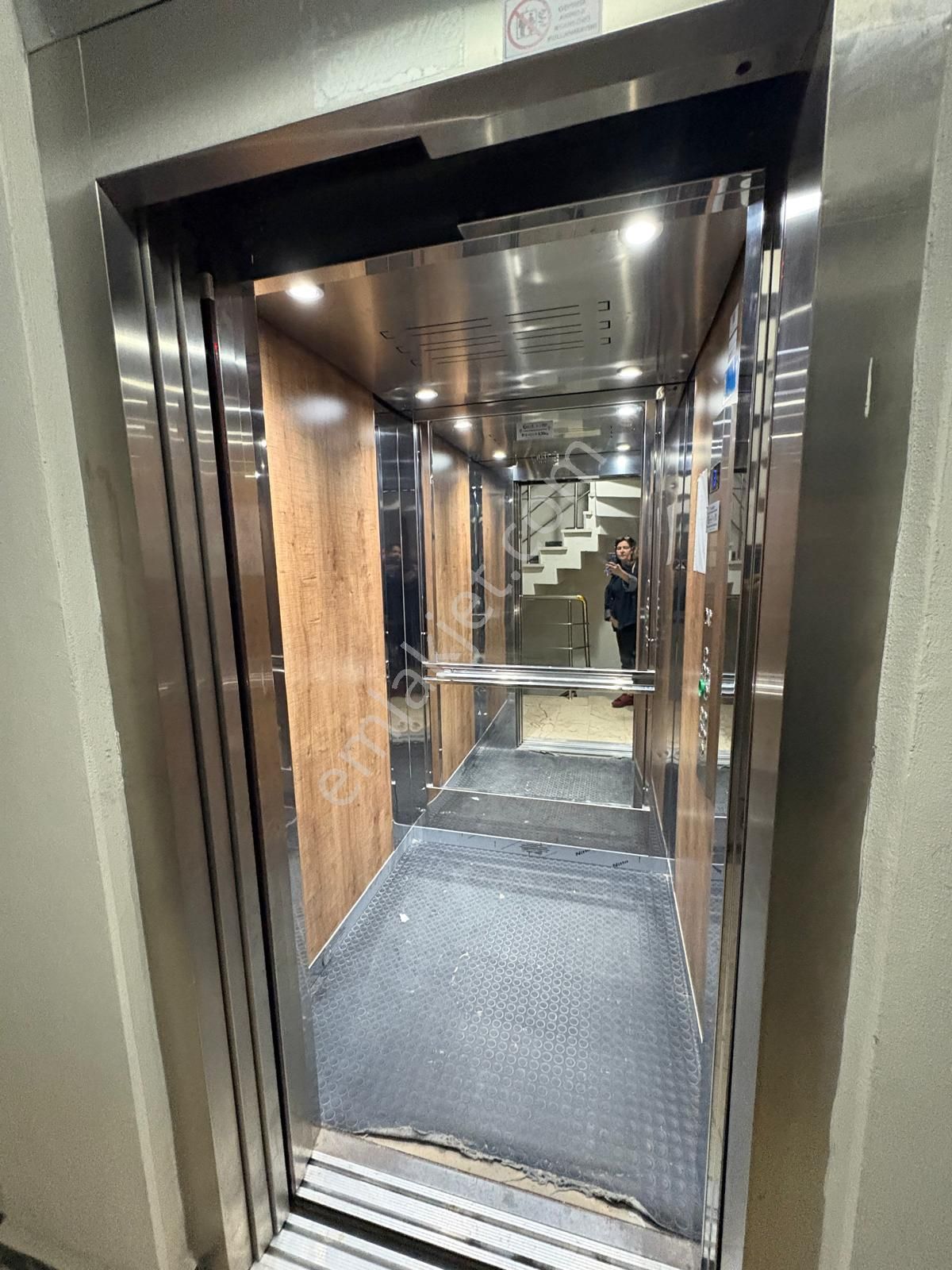 Biga Eşyalı Kiralık 1+1 Geniş Ve Çarşıda - Görsel 4