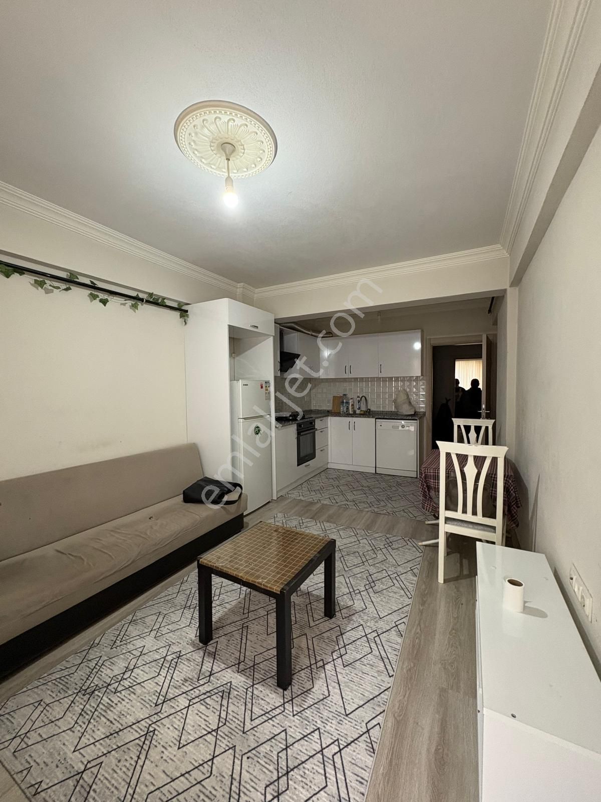 Biga Eşyalı Kiralık 1+1 Geniş Ve Çarşıda - Görsel 6