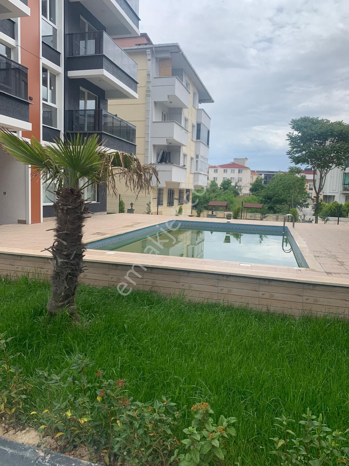 Molla Team'den Rumeli'de Havuz Manzaralı Kiralık 1+1 Lüks Daire - Görsel 23