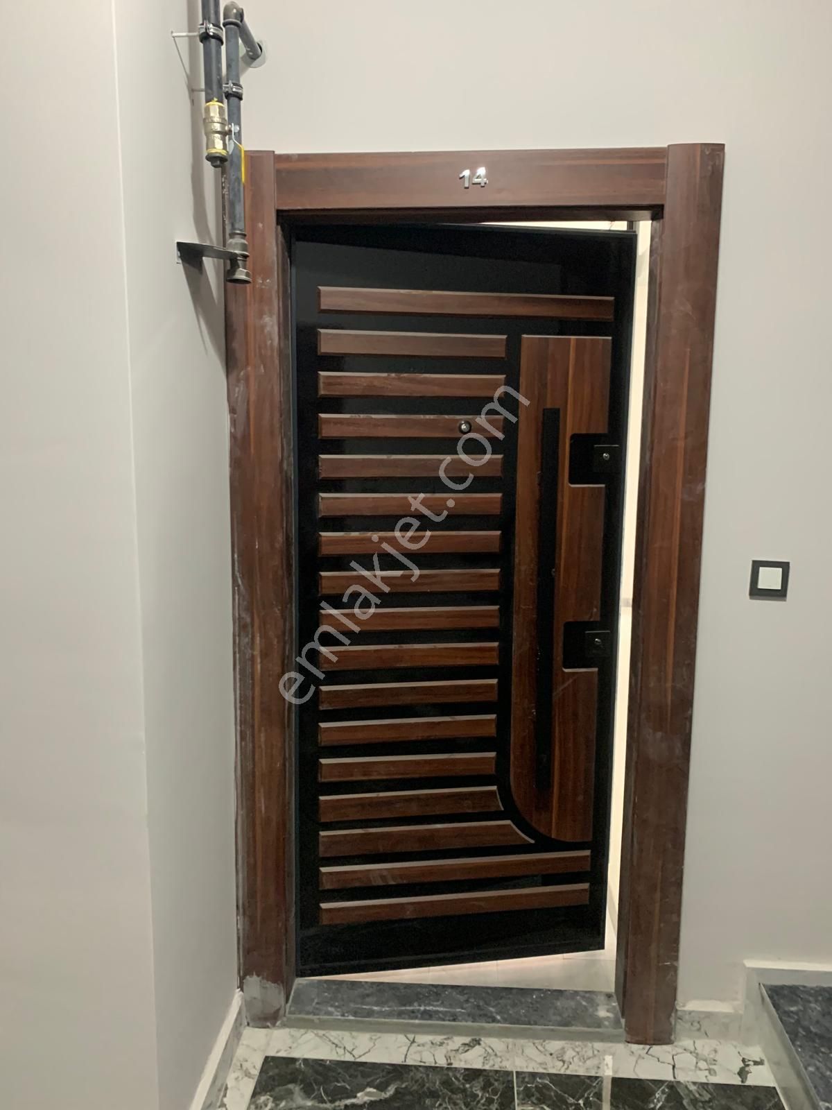 Molla Team'den Rumeli'de Havuz Manzaralı Kiralık 1+1 Lüks Daire - Görsel 4