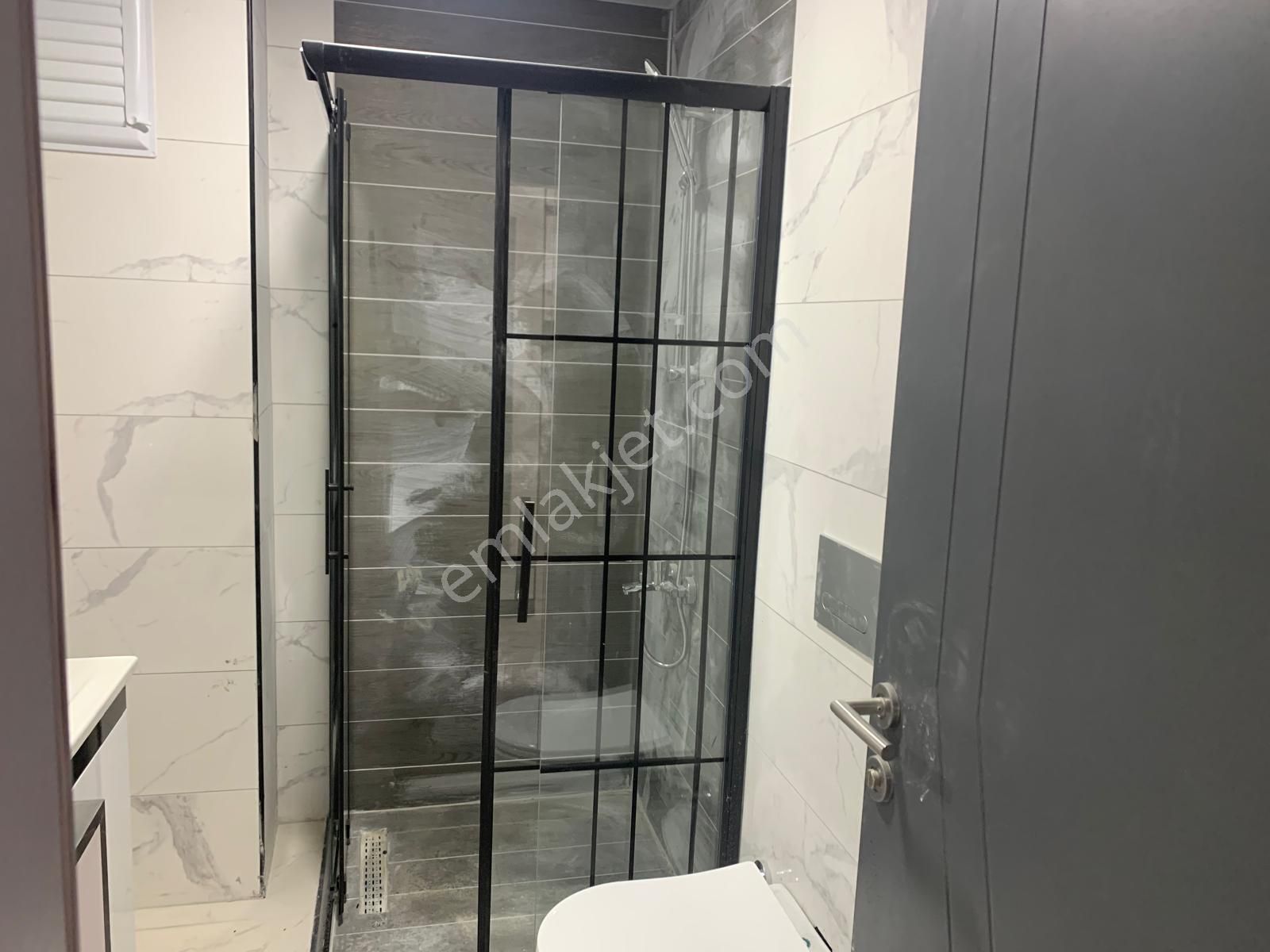 Molla Team'den Rumeli'de Havuz Manzaralı Kiralık 1+1 Lüks Daire - Görsel 14