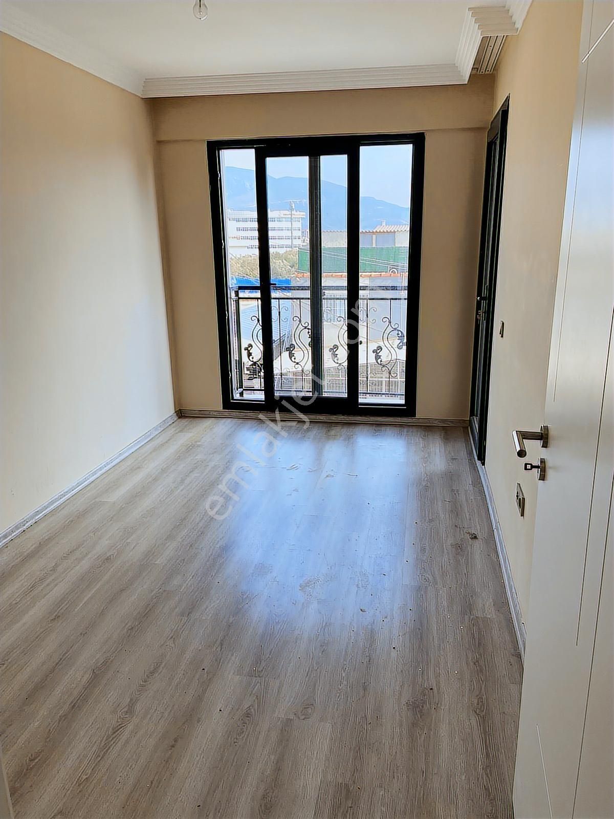 Bornova Evka 3te Satılık 1+1 Via Zone Projesi Dairesi - Görsel 22