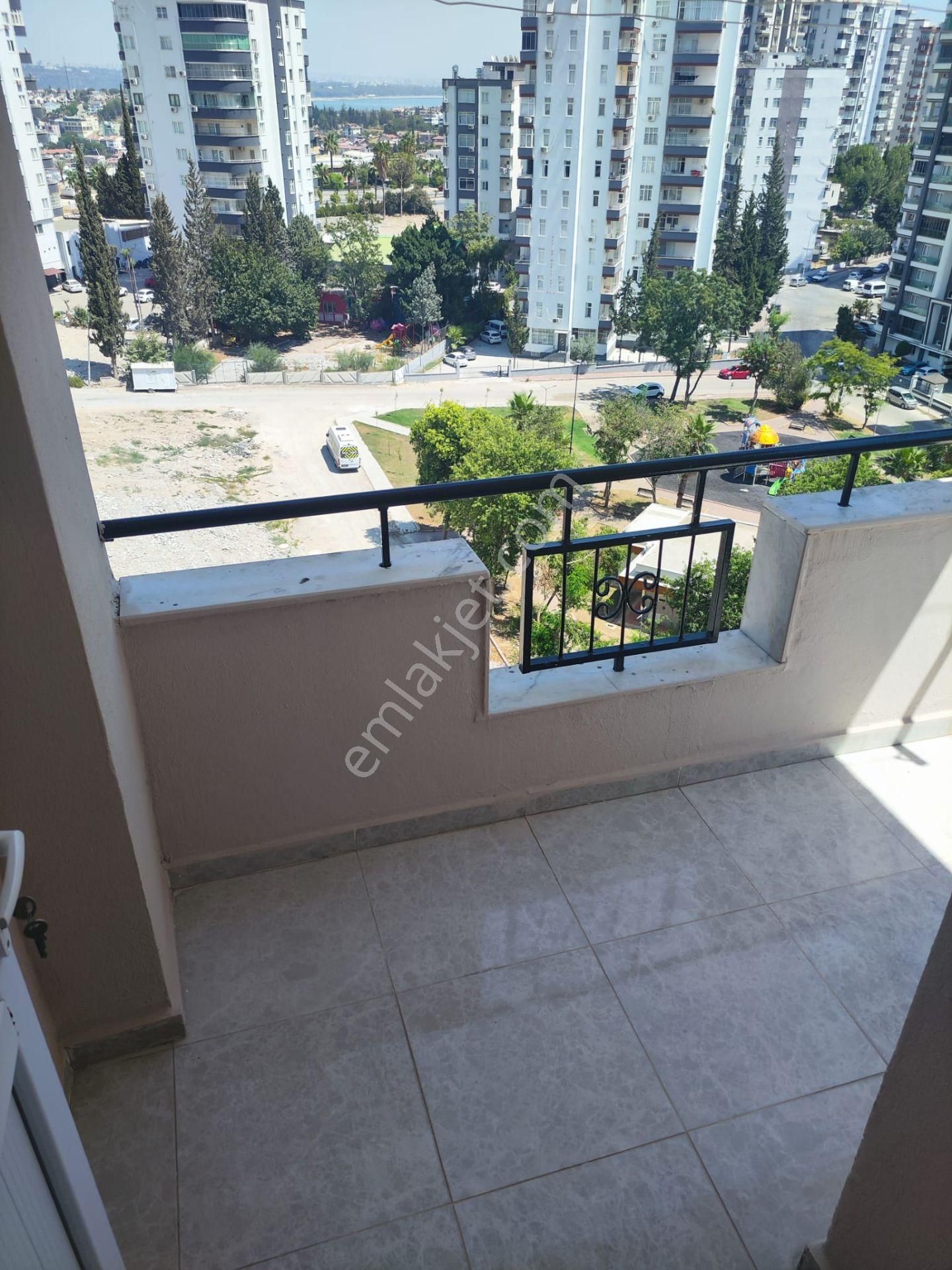 3+1 Göl Manzaralı Güzelyalı 220m2 Herkat Tek Daire 4cephe G.enerji Dgaz 2banyo 4balkon 5-10yaş - Görsel 5