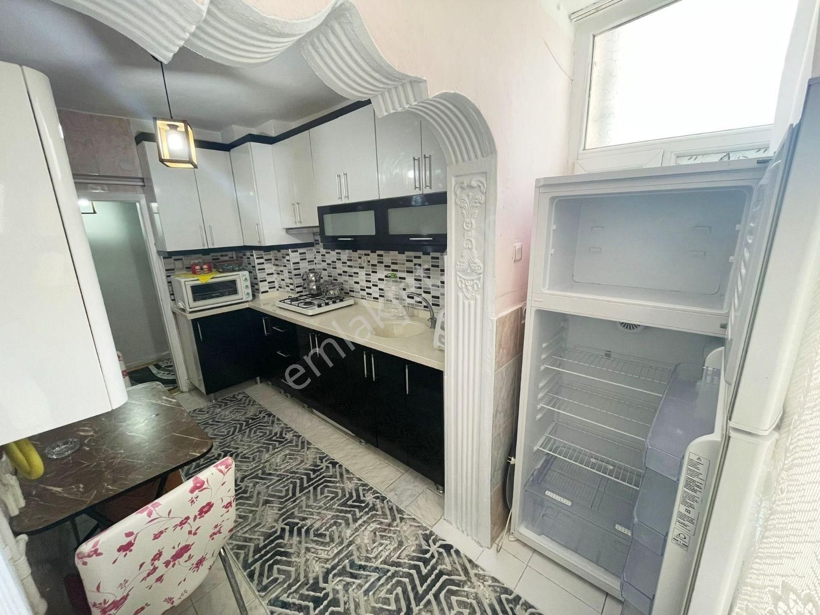 Sincan Mareşalda 2+1 Ara Kat Bağımsız Eşyalı Merkezi Konumda Daire - Görsel 3