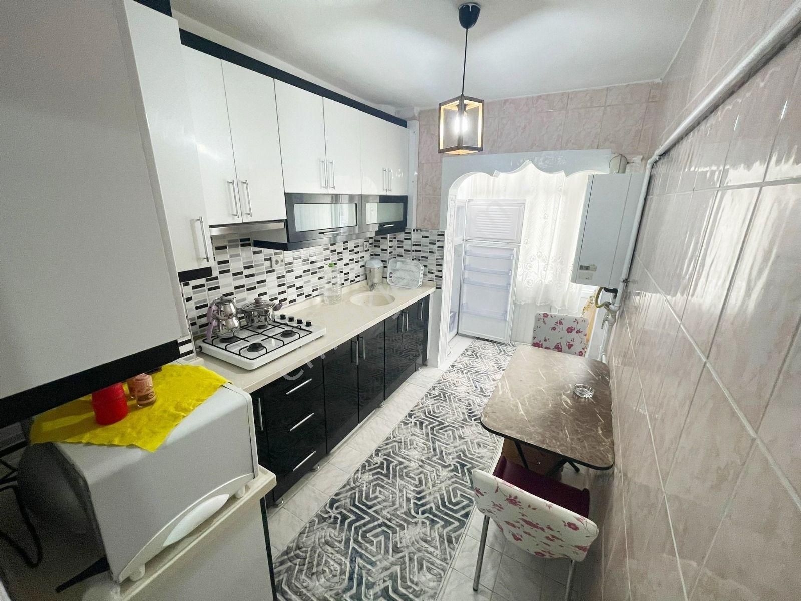 Sincan Mareşalda 2+1 Ara Kat Bağımsız Eşyalı Merkezi Konumda Daire