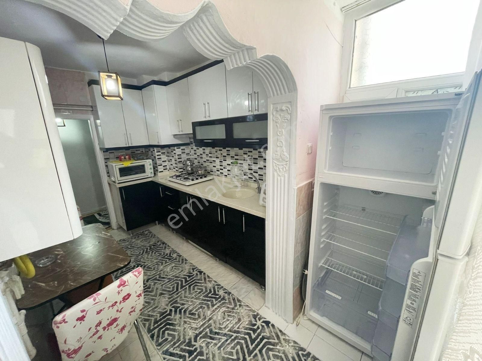 Sincan Mareşalda 2+1 Ara Kat Bağımsız Eşyalı Merkezi Konumda Daire - Görsel 4