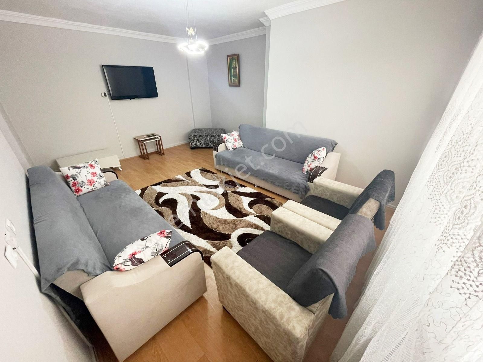 Sincan Mareşalda 2+1 Ara Kat Bağımsız Eşyalı Merkezi Konumda Daire - Görsel 7