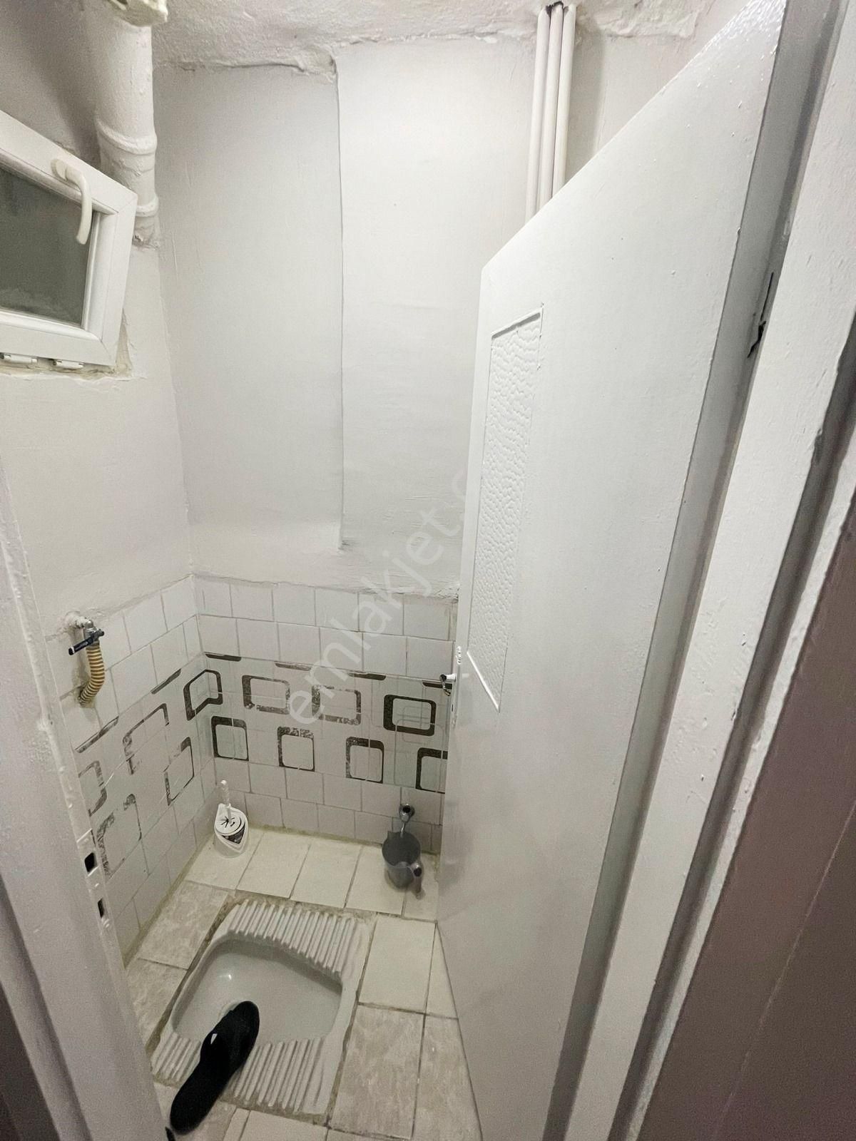Sincan Mareşalda 2+1 Ara Kat Bağımsız Eşyalı Merkezi Konumda Daire - Görsel 26