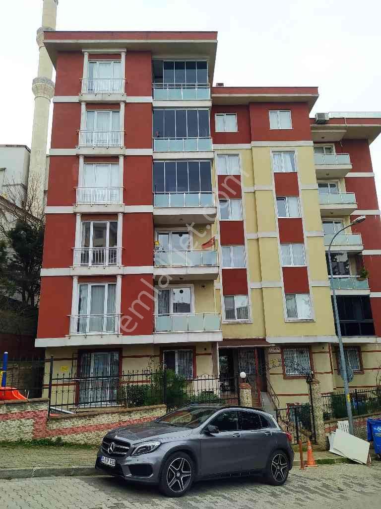 Ünalan Tuna Sokak’ta 2012 Yapımı 4. Kat – Otoparklı & Asansörlü - Görsel 33