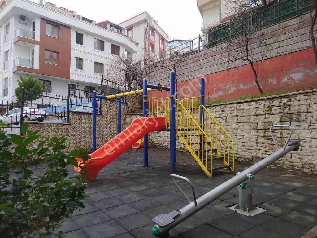 Ünalan Tuna Sokak’ta 2012 Yapımı 4. Kat – Otoparklı & Asansörlü - Görsel 29