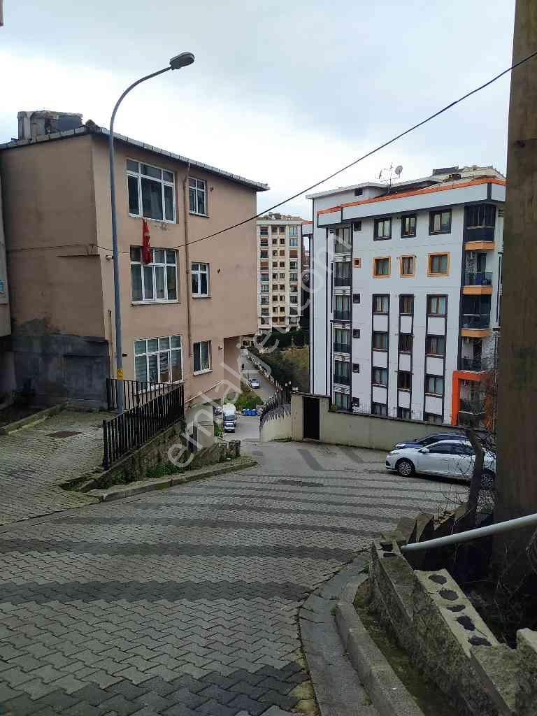 Ünalan Tuna Sokak’ta 2012 Yapımı 4. Kat – Otoparklı & Asansörlü - Görsel 34