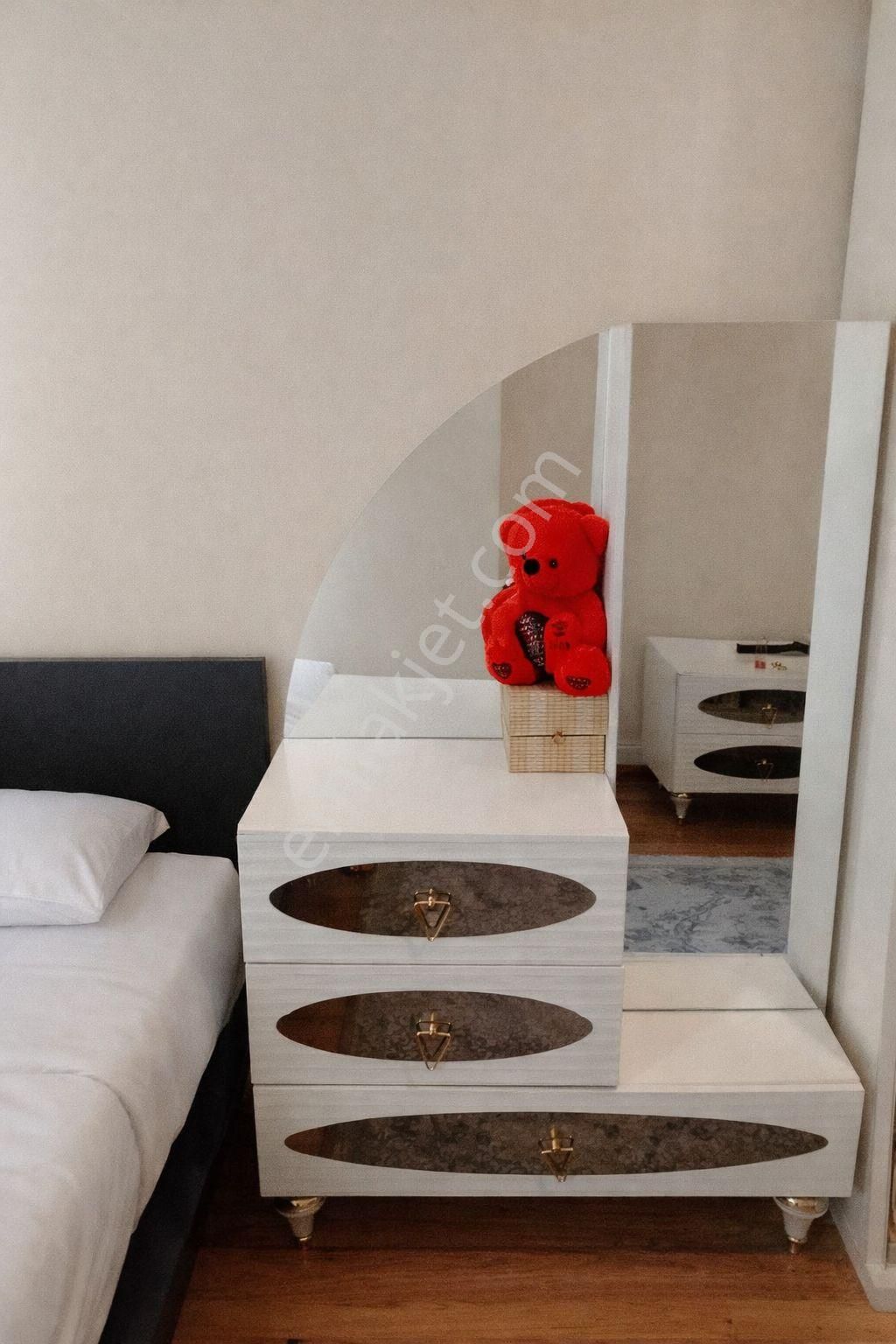 Yeşilyurtta 1 Yıl Peşin Ödemeli Üniversiteye Yakın Lüks, Yeni Eşyalı 2+1 Ayrı Mutfaklı Kiralık Daire - Görsel 17