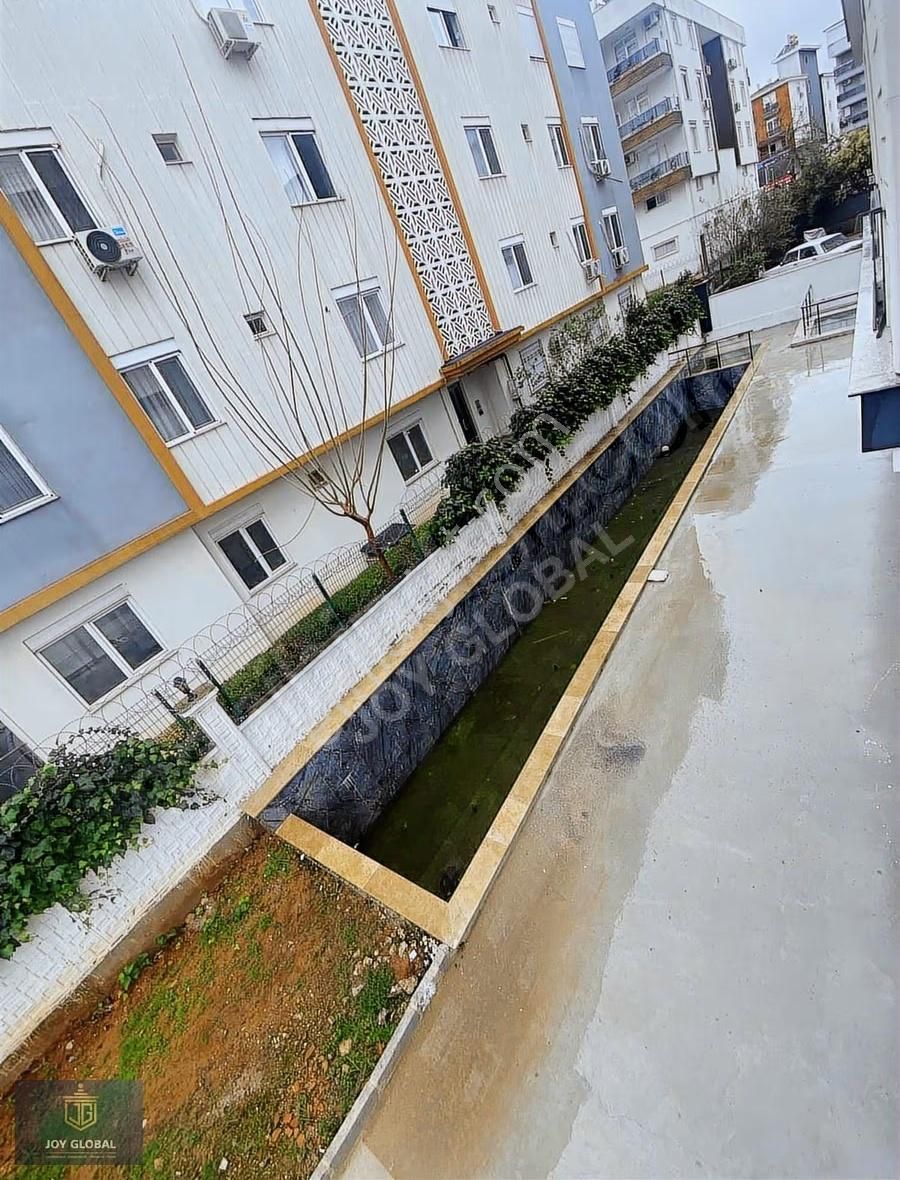 Şehir Merkezinde Havuzlu, Yeni 1+1 Kiralık Daire - Görsel 18