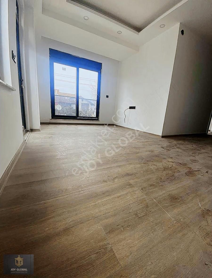 Şehir Merkezinde Havuzlu, Yeni 1+1 Kiralık Daire - Görsel 8