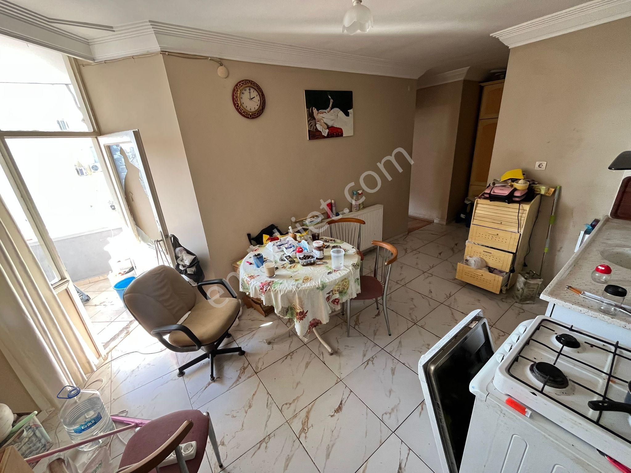 5+1 Güzelyalı Hasarsız 10-10 Katı 3banyo 235m2 Dgaz Kapalı Mutfak Sabahtan Akşama Güneş İçinde - Görsel 19