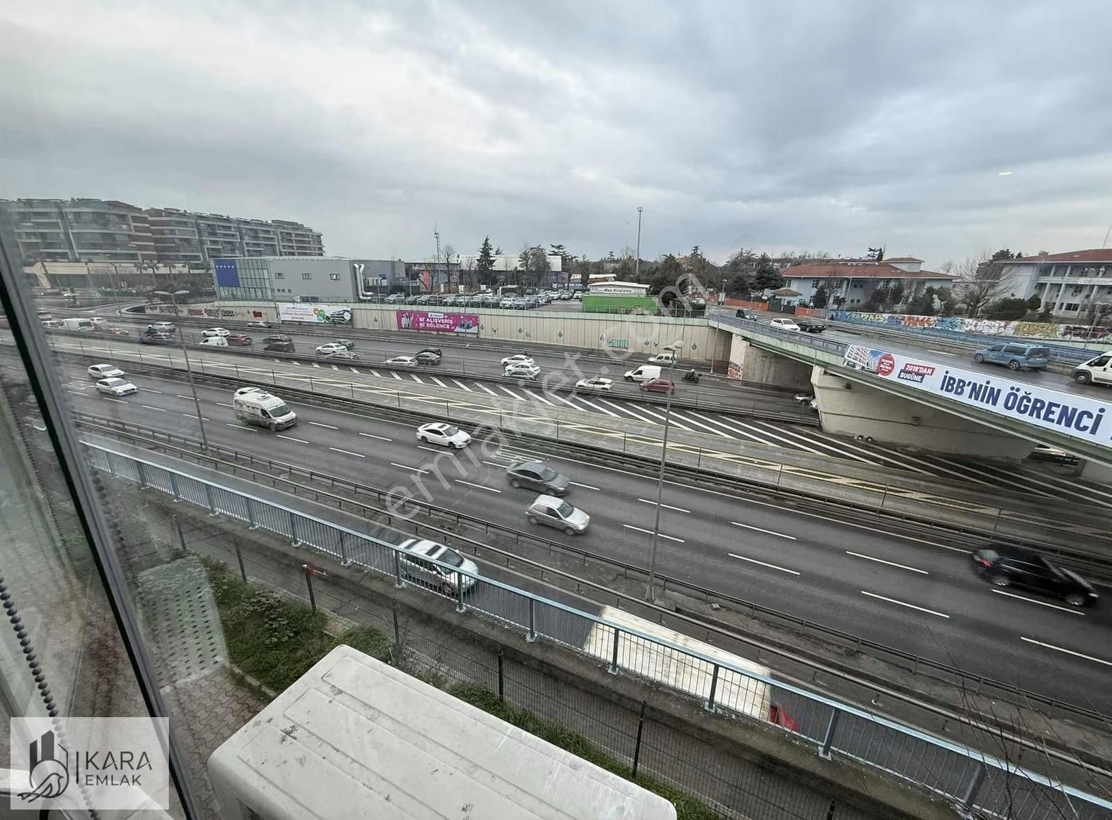 Cennet Mah'de 1+1 E-5 Dibinde Full Eşyalı Lux Arakat Daire - Görsel 15